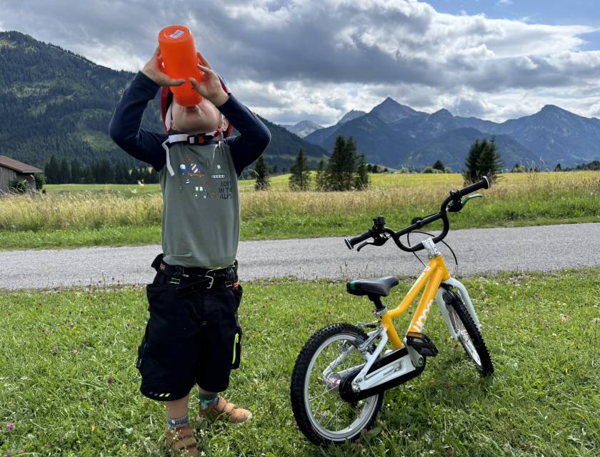Wie funktioniert ein Mountainbike Urlaub im Tannheimer Tal in Tirol?